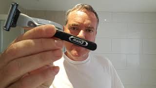 Gillette Mach3 Subscription Razor Review [upl. by Yolane39]