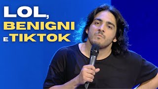 MAX ANGIONI  LOL BENIGNI E TIKTOK [upl. by Annayrb166]