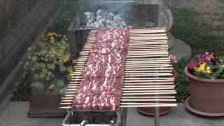 Come preparare la brace e cuocere gli arrosticini [upl. by Brianne]