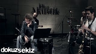 Halil Sezai  Paramparça JoyTurk Akustik [upl. by Vitkun]