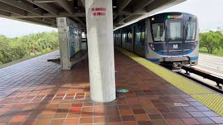 Metrorail Metro in Miami Florida USA 2021 4K60p [upl. by Nitsreik]