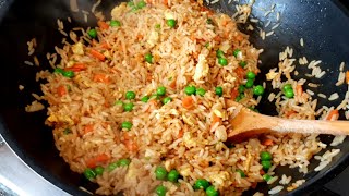 HOW TO MAKE A DELICIOUS CHINESE FRIED RICE RECIPE [upl. by Divadnoj]