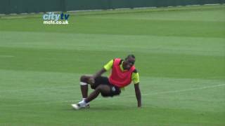 FUNNY Mario Balotelli mimics Joe Hart [upl. by Ihtak]