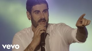 Melendi  Como Una Vela En Directo [upl. by Kyte]