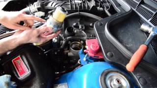 VE  VF Commodore V6 Oil Change  LLT  LFX  LY7  AutoInstruct [upl. by Bernardina]