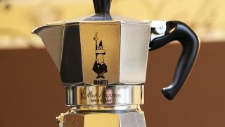 How to use a Bialetti Moka Express [upl. by Tur]