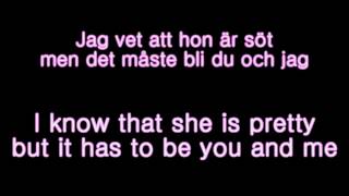 Veronica Maggio  Jag kommer ENGLISH amp SWEDISH lyrics [upl. by Dranrev407]